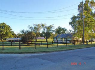 32990 S 620 Rd, Grove, OK 74344