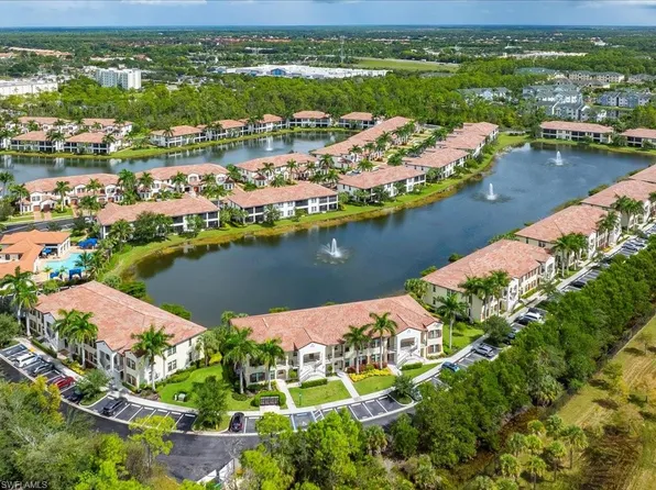 15102 Palmer Lake CIR #105, NAPLES, FL 34109