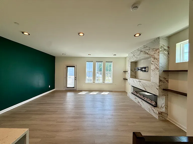 10400 Ashley Heights Way — Photo 13