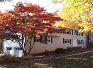 252 Shady Oaks Dr E, Saylorsburg, PA
