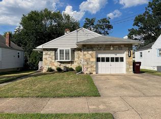 612 Arndt Ave, Riverside, NJ 08075