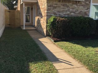 7213 Pineberry Rd, Dallas, TX 75249