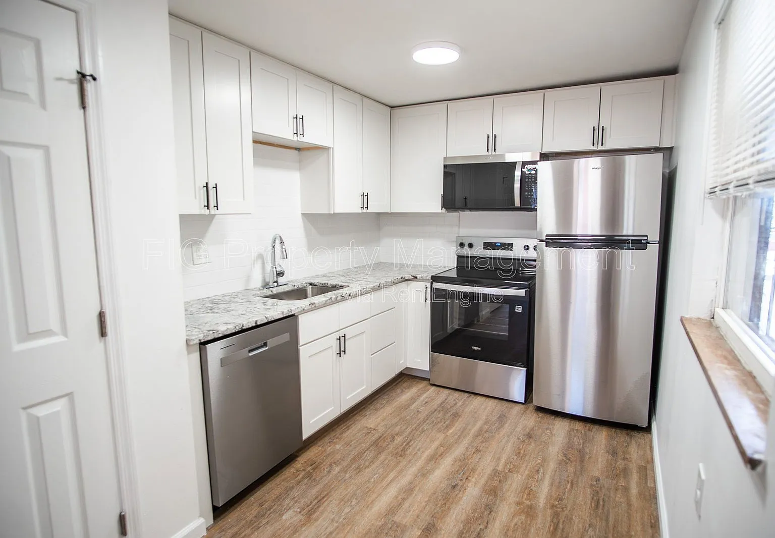 315 N Castle St — Photo 1