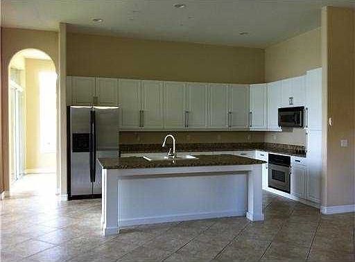 1st image of 8255 NW 105th Ln