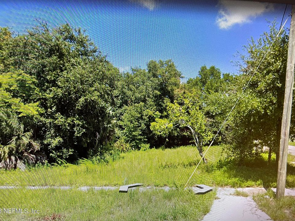1st image of 555 ODESSA Street