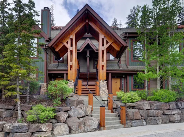 107 Armstrong Pl #621, Canmore, AB T1W 0A5
