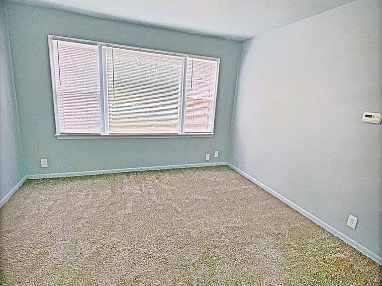 4015 Hamilton St — Photo 1