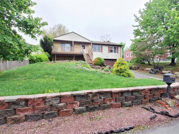 9 Willard Pl