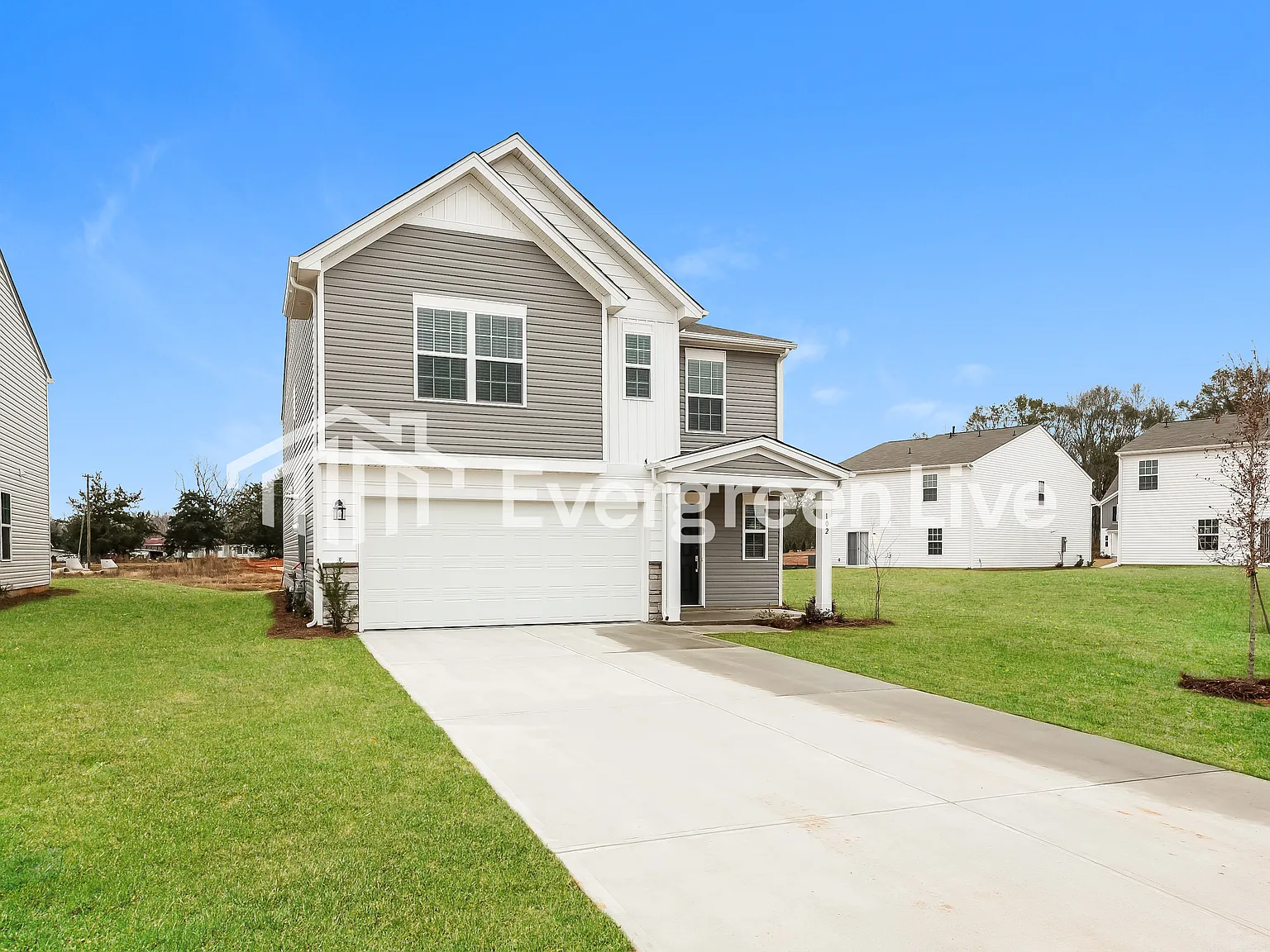 5 bed, 3.0 bath, 2578 sqft, $2,120 — Photo 3
