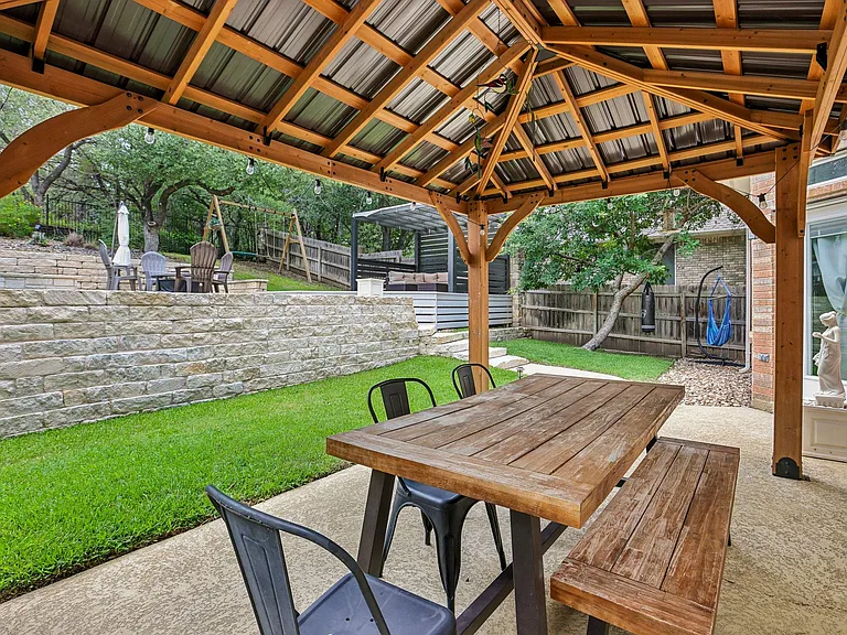11937 Portobella Dr — Photo 27