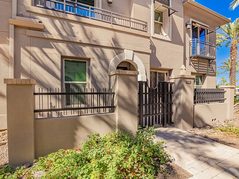 Front of unit