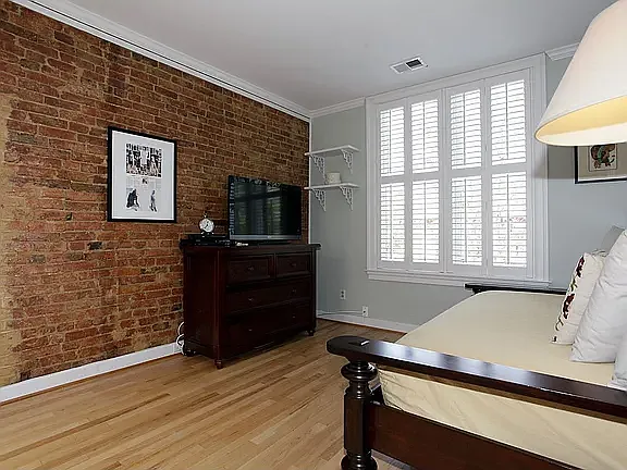 656 Acker Pl NE — Photo 14