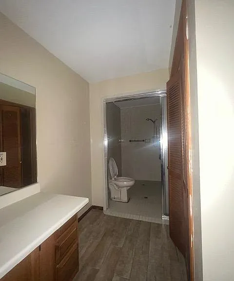 425 Palm Valley Cir #425 — Photo 9