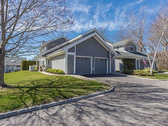 5th image of 389 W Shore Ct