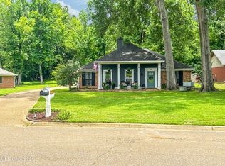 210 Pecan Blvd, Brandon, MS 39042
