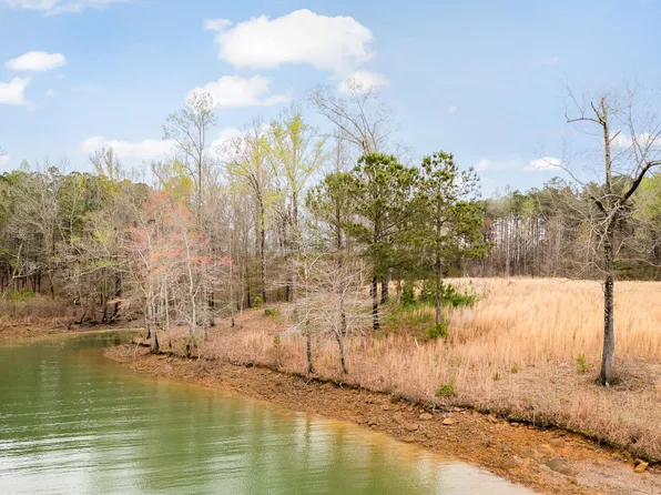 126 Lakeshore Est, Crane Hill, AL 35053