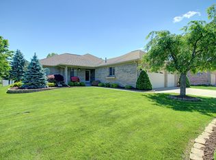 9134 Newburgh Rd, Livonia, MI 48150