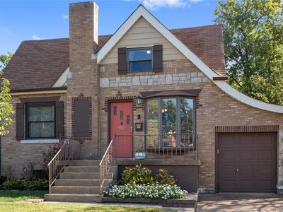 822 Sanders Pl, Saint Louis, MO, 63126