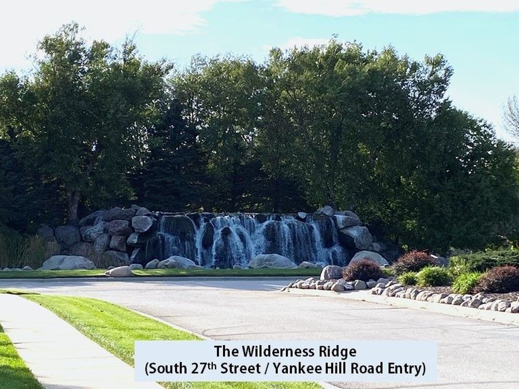 9820 Wildfire Cir - Property Image