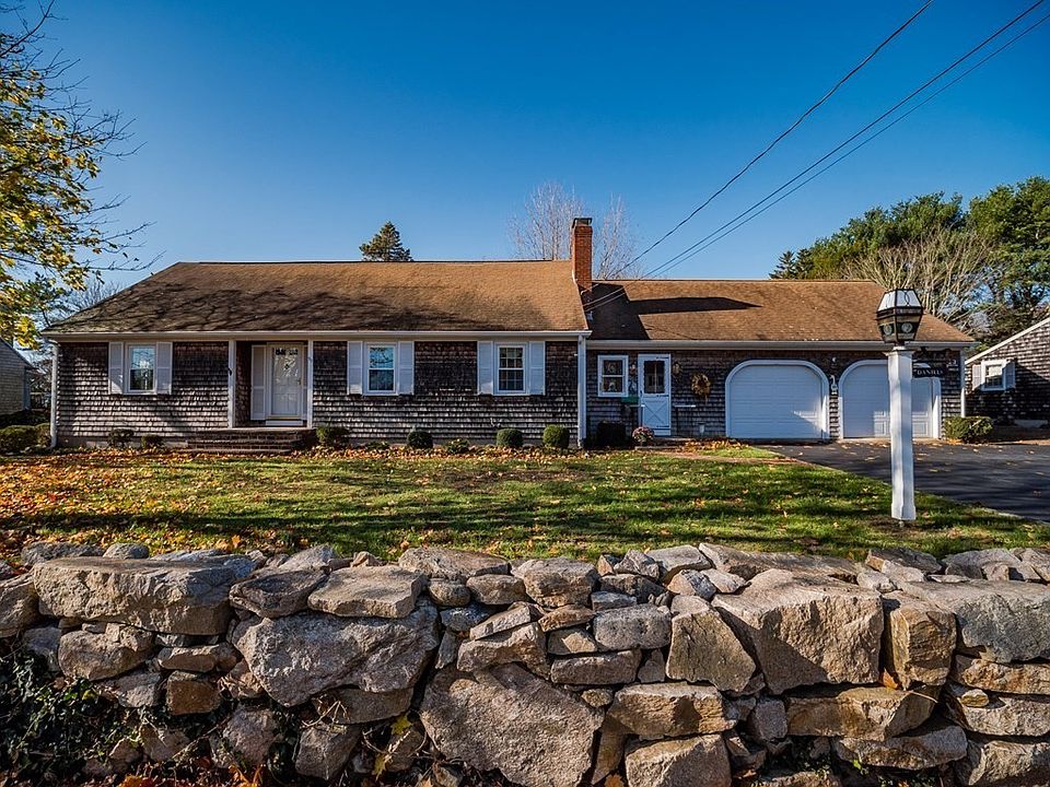 90 Nyes Ln, MA 02743 Zillow