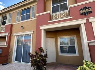 6202 NW 115th Pl #TOWNHOUSE 327, Miami, FL 33178