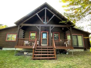 4 Moose Point Rd, Jackman, ME 04945