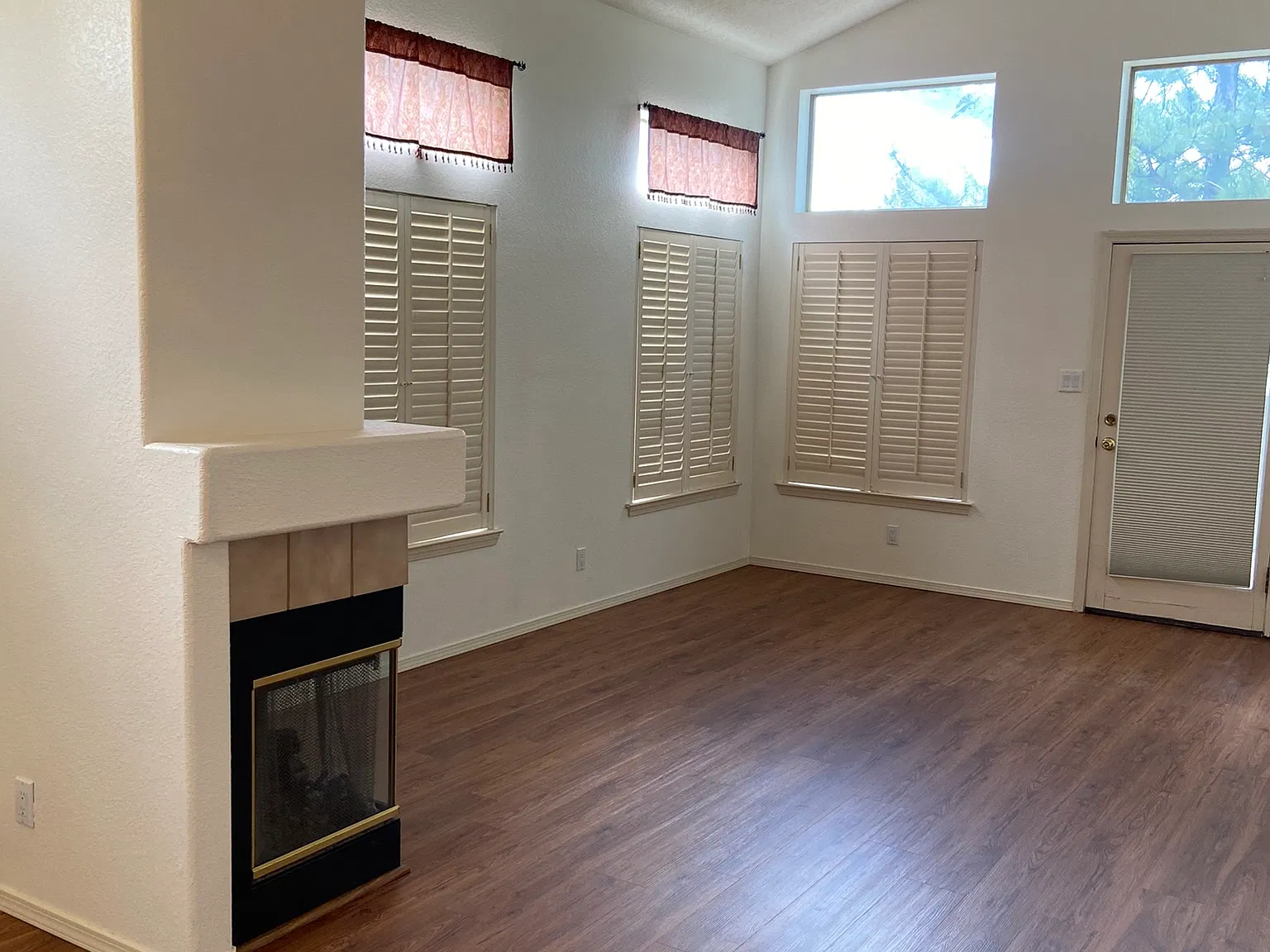 3 bed, 1573 sqft, $2,500 — Photo 4