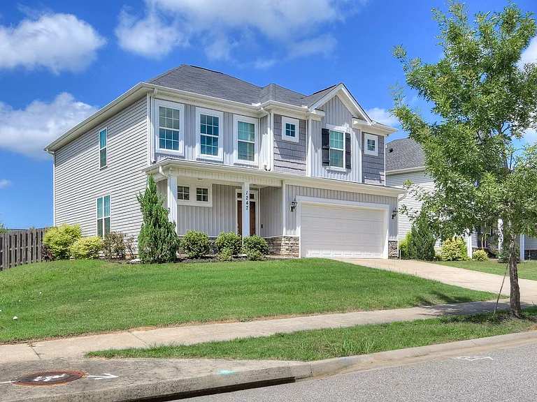 1247 Cobblefield Dr — Photo 2