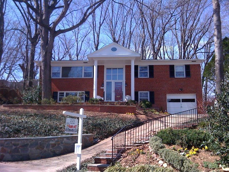 1st image of 2806 S Grant St