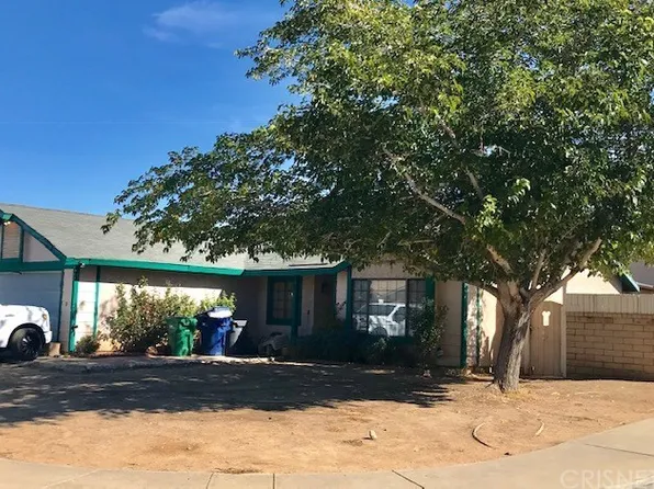 37800 Rosemarie St, Palmdale, CA 93550
