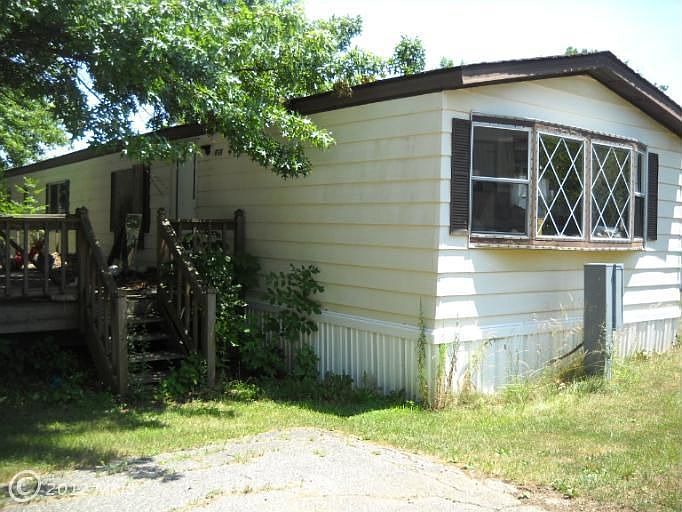 2nd image of 6686 Pirch Way