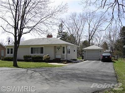 Welcome home to 2824 S Third St