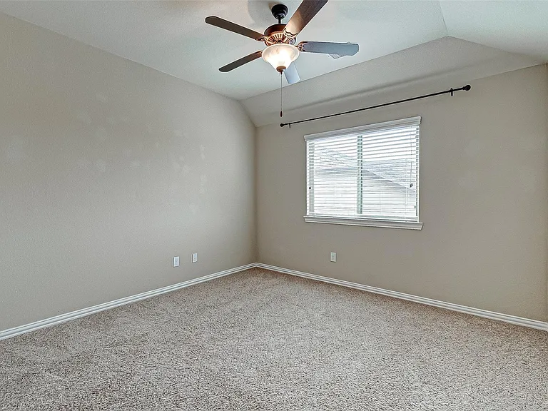 4814 Sequoia Park Ln — Photo 35