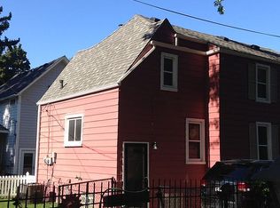 81 Cambridge Rd, Grosse Pointe Farms, MI 48236