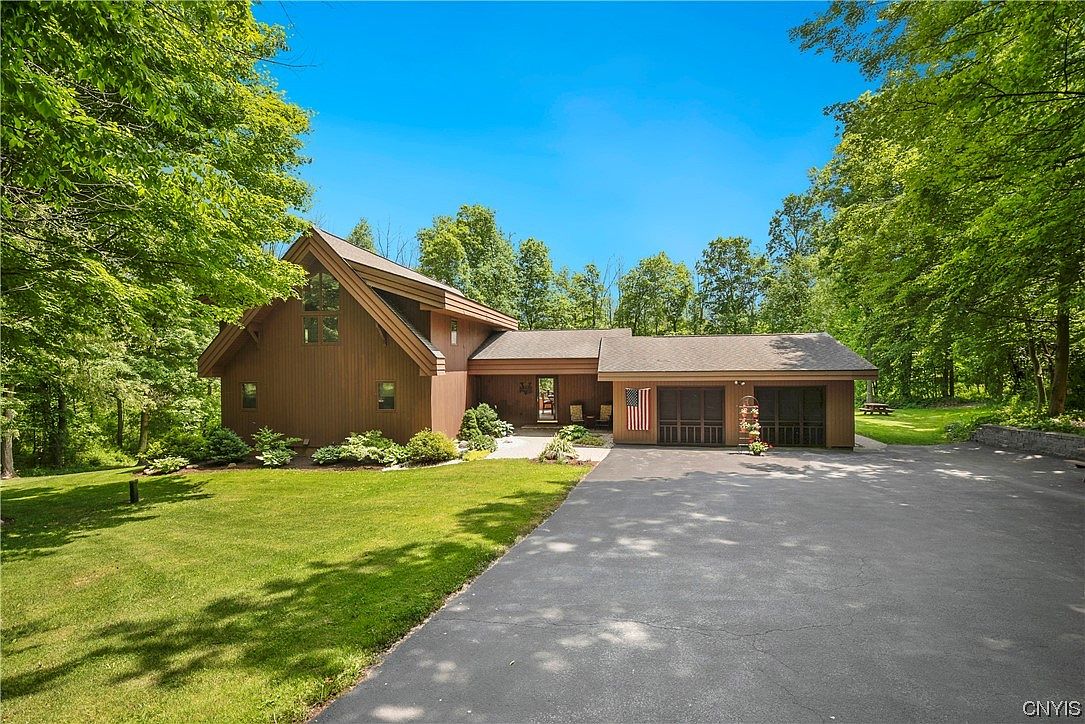 2394 River Rd, Weedsport, NY 13166 Zillow