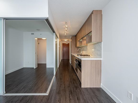 5th image of 13696 100th Ave #310