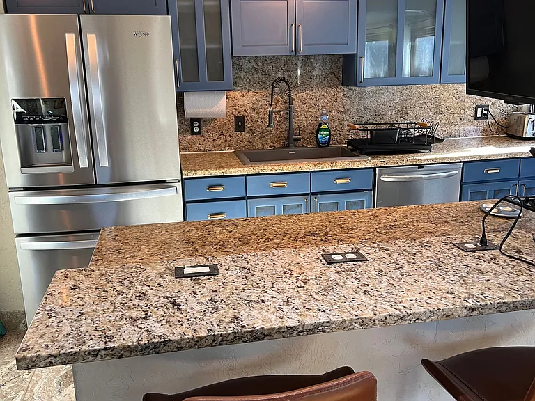 1360 Monaco Pkwy — Photo 24