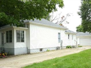 329 S Walnut Ave, New Hampton, IA 50659