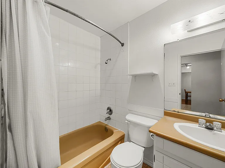 3451 Springfield Dr #312 — Photo 11