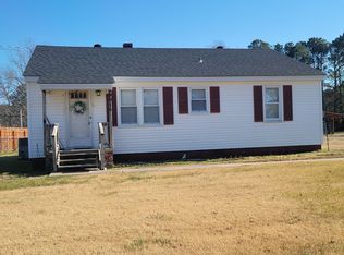 9016 Parker Store Rd, Suffolk, VA 23437