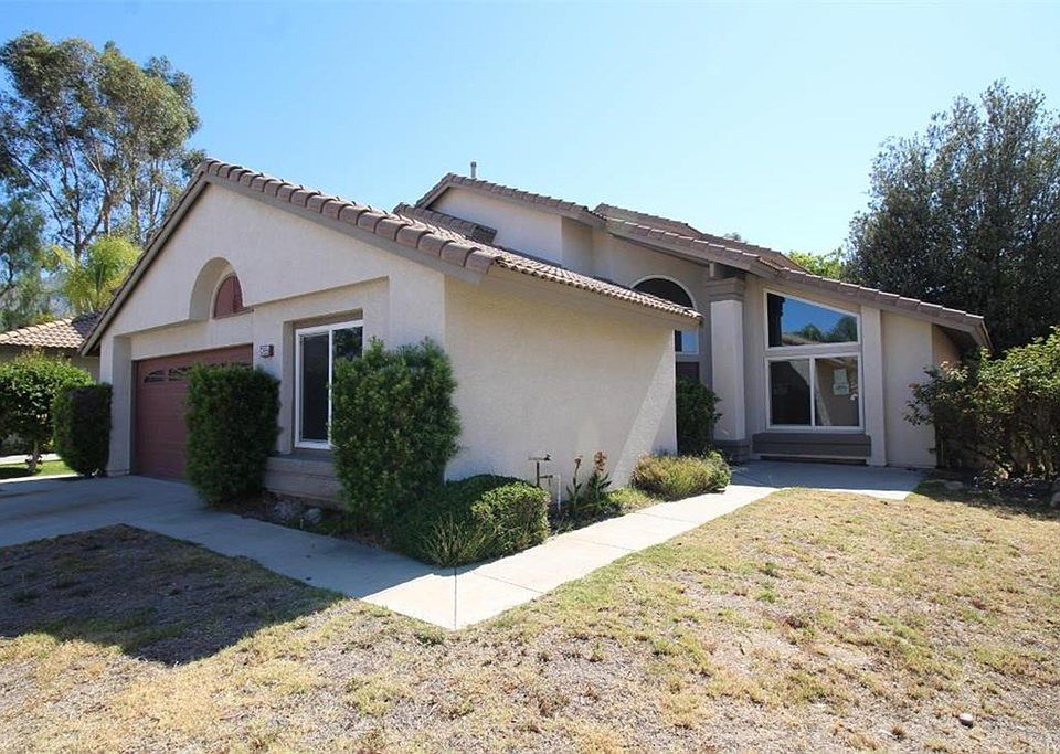 1st image of 7855 Valencia Ct