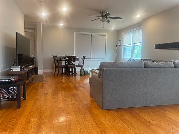 3rd image of 45 Spring St #13