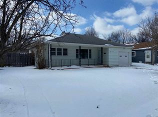 807 Lexington Rd, Wichita, KS 67218