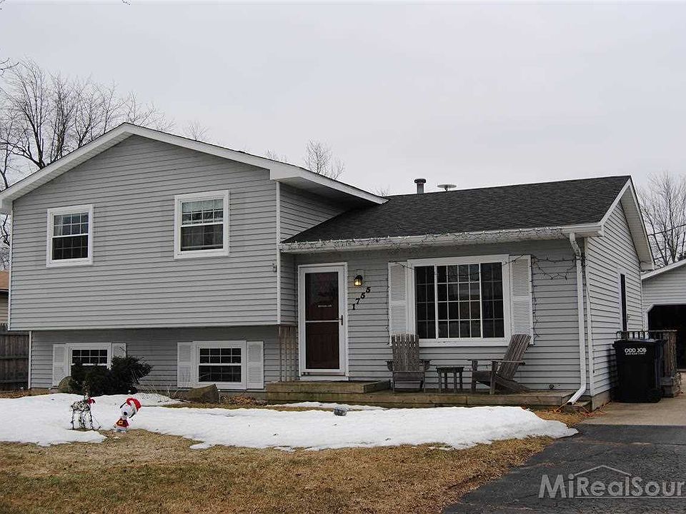 1st image of 1755 Lakesview Dr