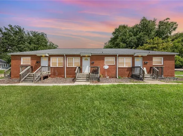 301 Stowe Ave, Asheboro, NC 27203