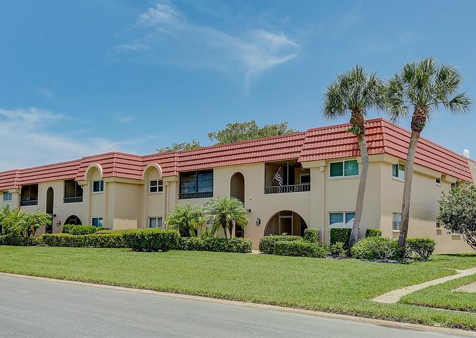 1st image of 213 Rubens Dr APT G