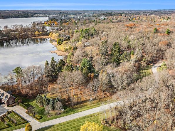 0 Round Lake Ln, Leonard, MI 48367