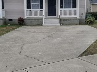 3045 Pauline Ln, Wilmington, NC 28405