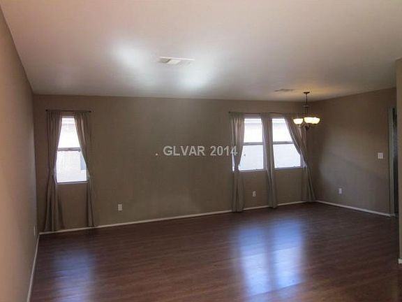 3rd image of 3924 W Canyon Meadows Ct