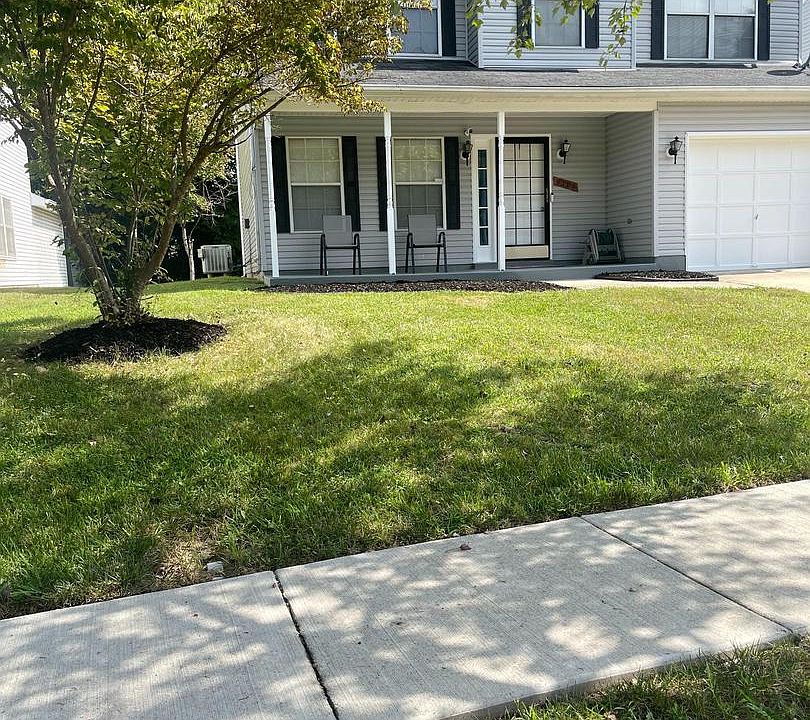 1st image of 5102 Mapleshade Ln W